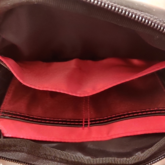 Mary Kay "Pretty Convenient" Cosmetic Bag - Picture 5 of 7